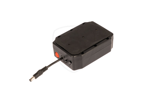 Externer Akku 9600 mAh – Ersatzstromquelle für Rückfahrkamera oder Monitor Externer Akku 9600 mAh – Ersatzstromquelle für Rückfahrkamera oder Monitor